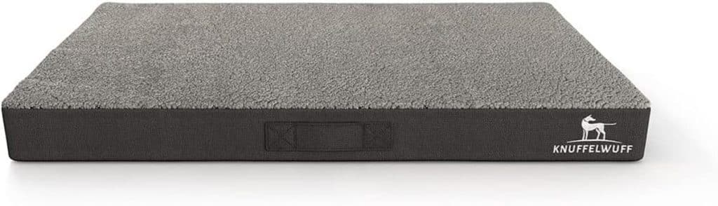 Test du tapis orthopédique Knuffelwuff Ellenie pour chien