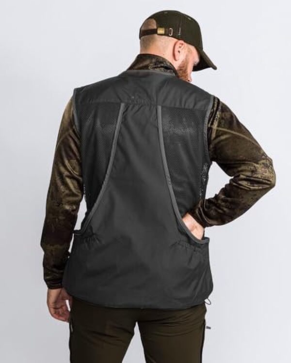 Découvrez notre évaluation détaillée du gilet sportswear Pinewood 2.0 : un choix gagnant pour allier praticité et robustesse dans vos activités de plein air.