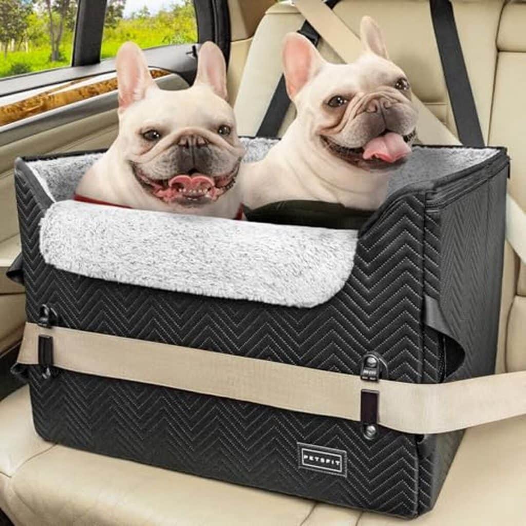 Test du siège auto compact Petsfit pour chien jusqu'à 12 kg