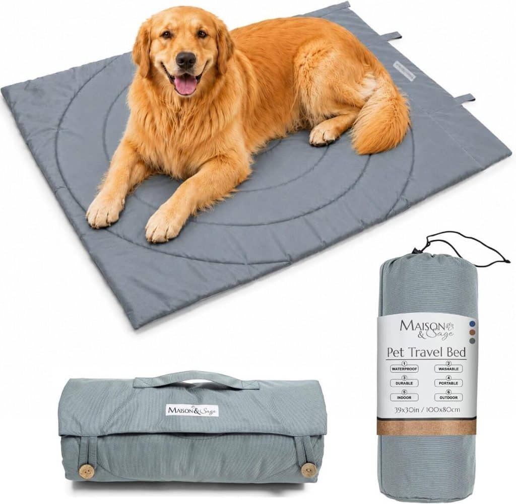 Test du tapis portable pour chien : imperméable et pliable